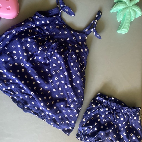 EUC Set of 2 Baby Gap Shorts & Tops Sets 18 - 24 months - Picture 7 of 12